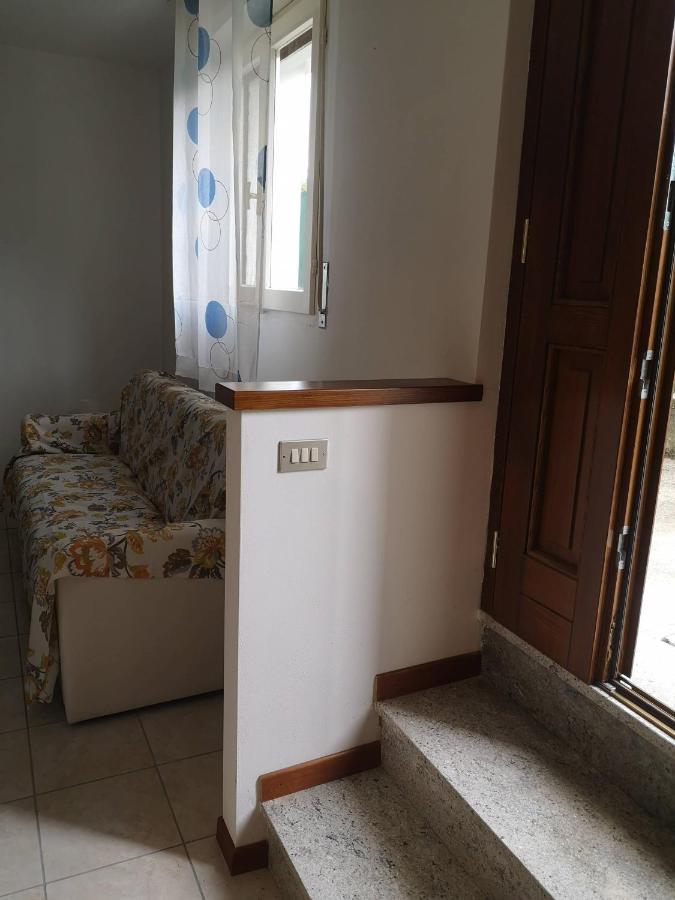 Appartement Bilocale Francesca à Erba Extérieur photo