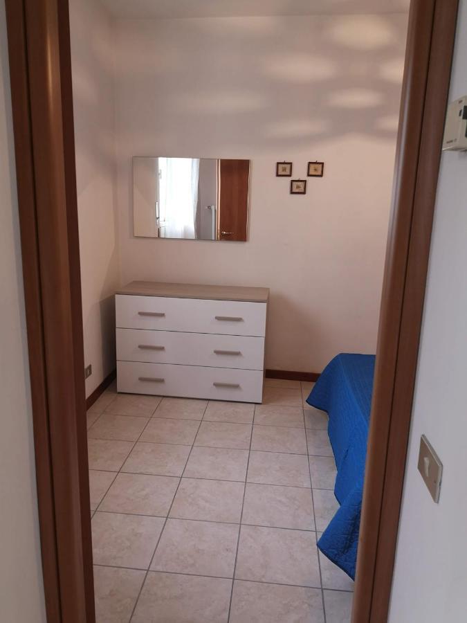 Appartement Bilocale Francesca à Erba Extérieur photo